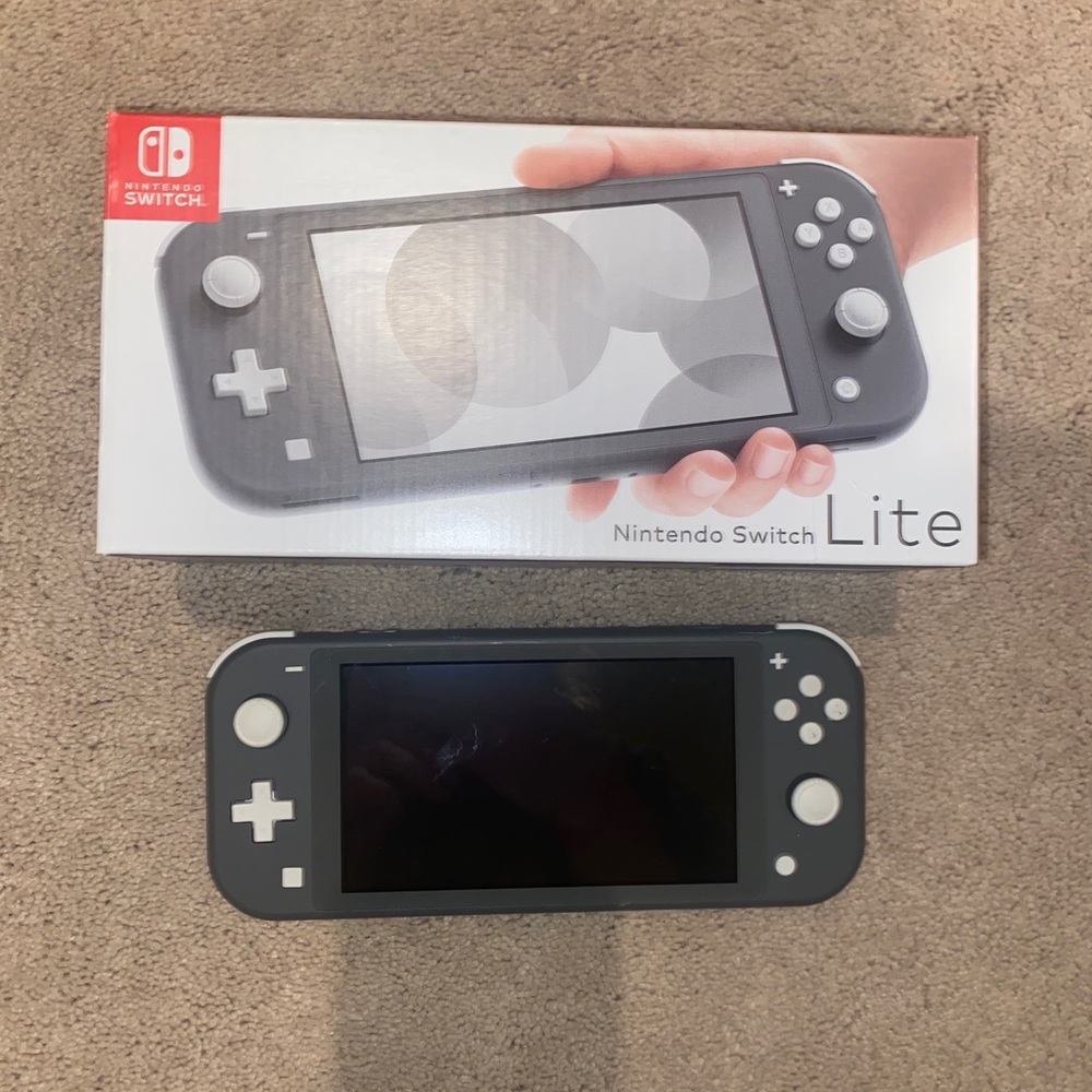 NINTENDO SWITCH LITE
